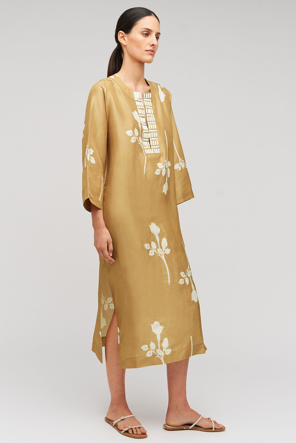 OROTON - EMBELLISHED ROSEBUD TUNIC DRESS - CAMEL